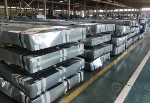 Envío de 25 toneladas de láminas de acero al silicio a la India